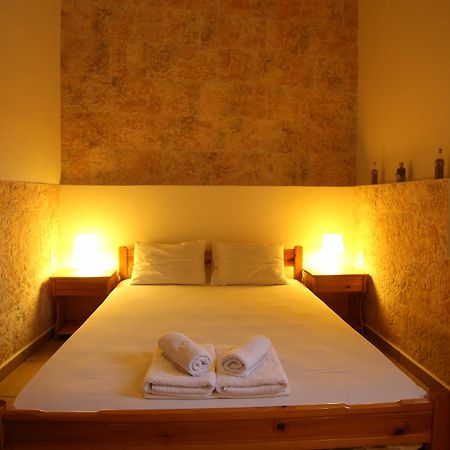 Oasis Rooms & Studios In غاليساس المظهر الخارجي الصورة