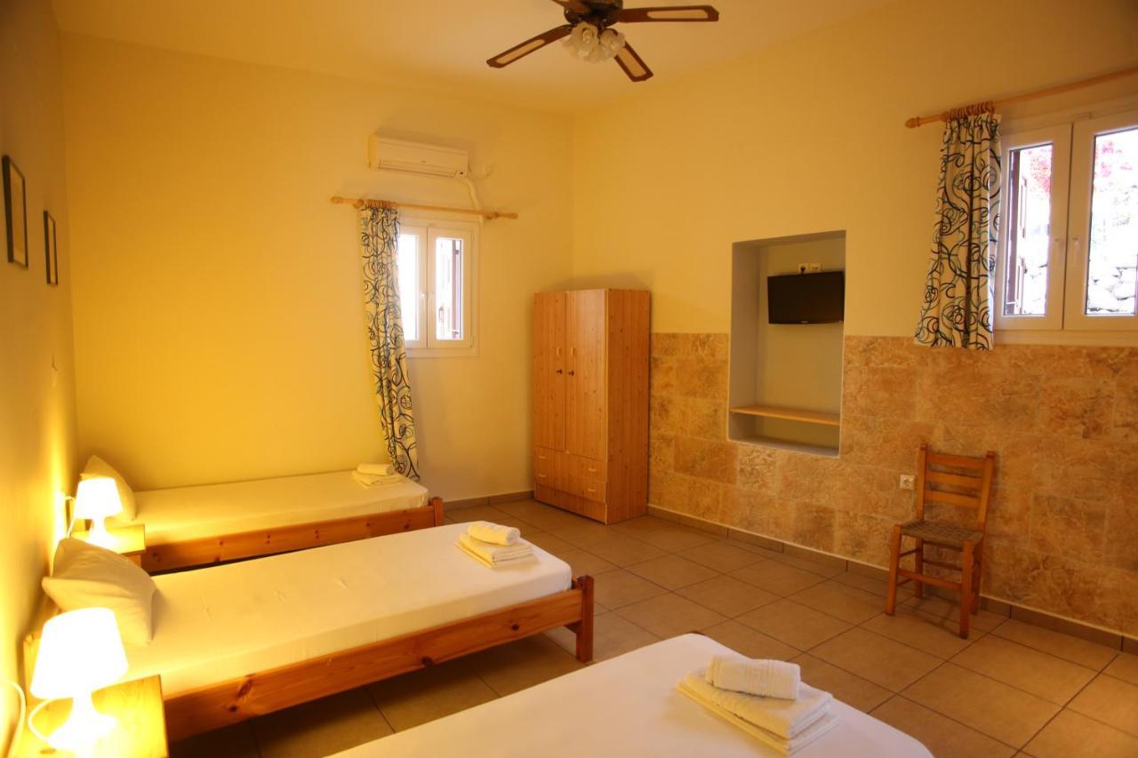 Oasis Rooms & Studios In غاليساس المظهر الخارجي الصورة