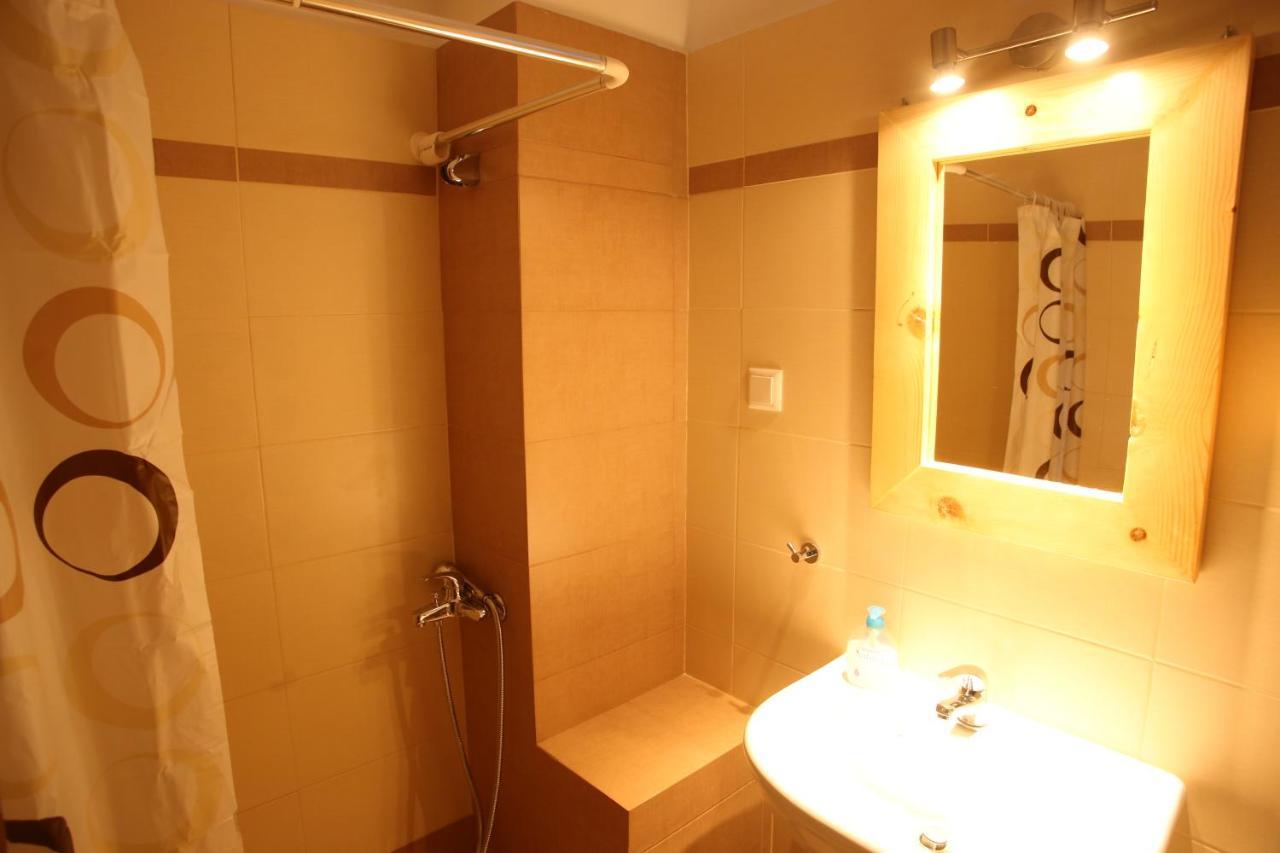 Oasis Rooms & Studios In غاليساس المظهر الخارجي الصورة