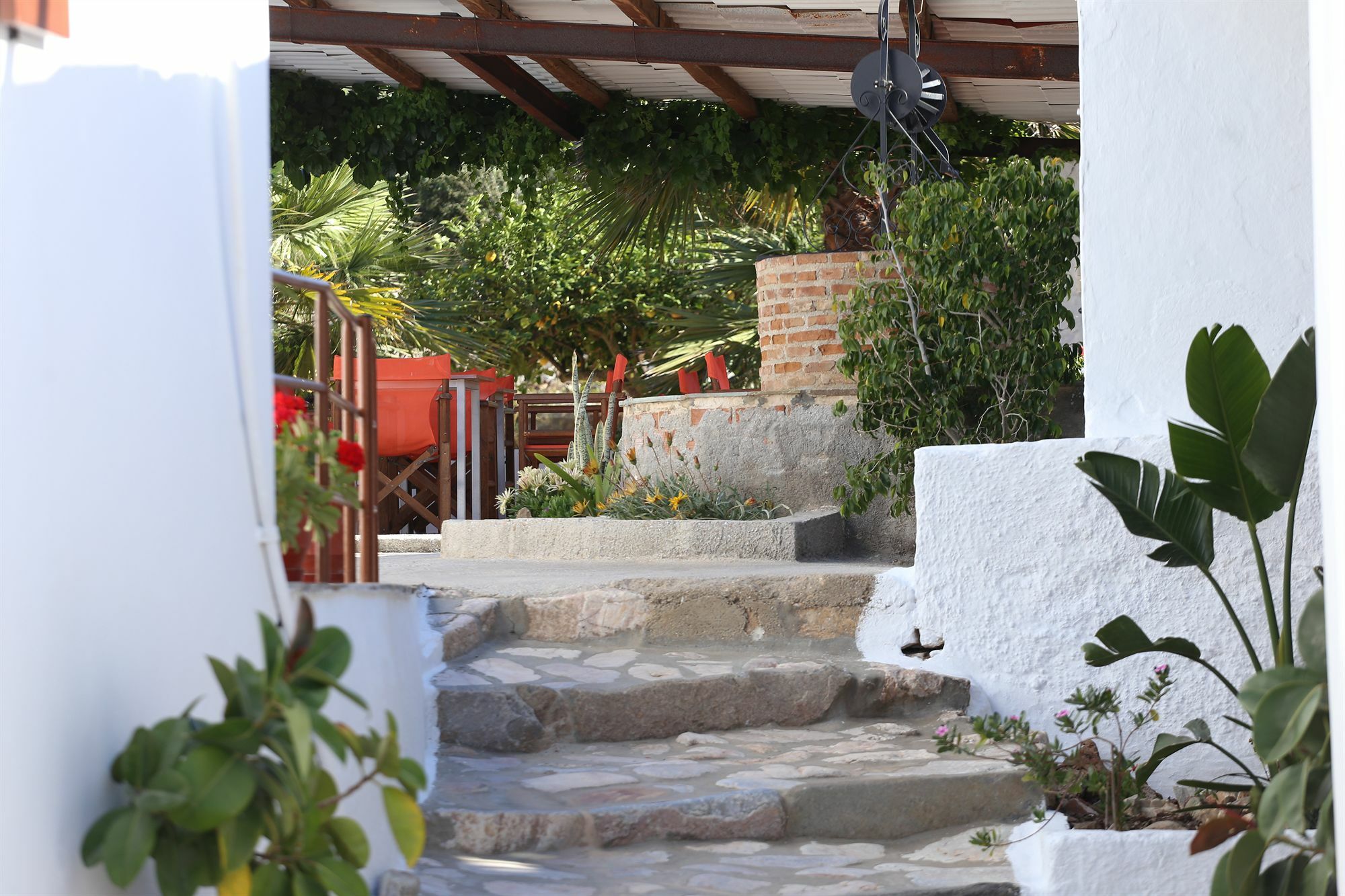 Oasis Rooms & Studios In غاليساس المظهر الخارجي الصورة