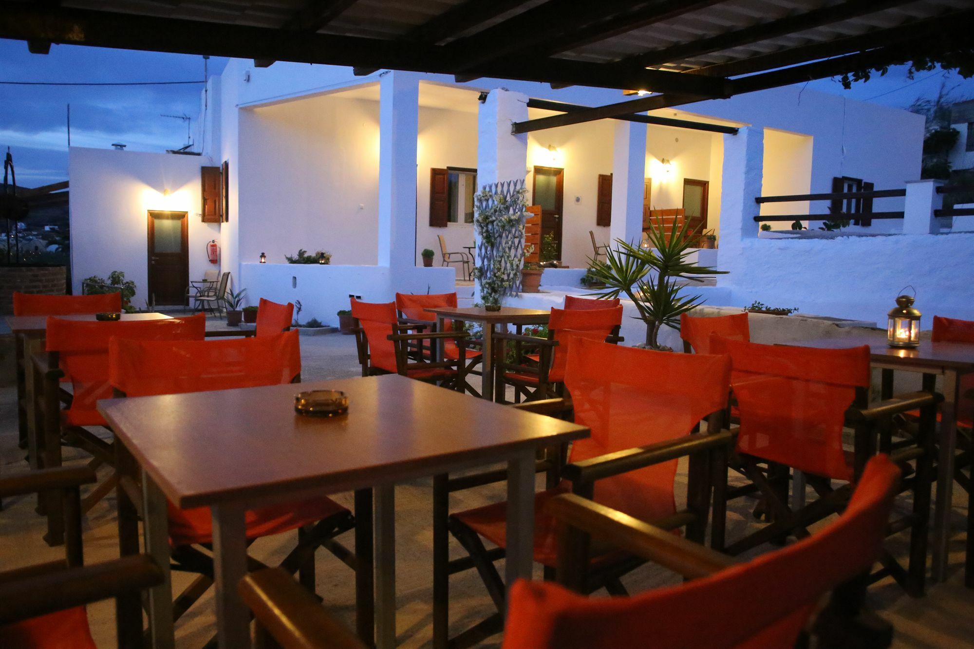 Oasis Rooms & Studios In غاليساس المظهر الخارجي الصورة